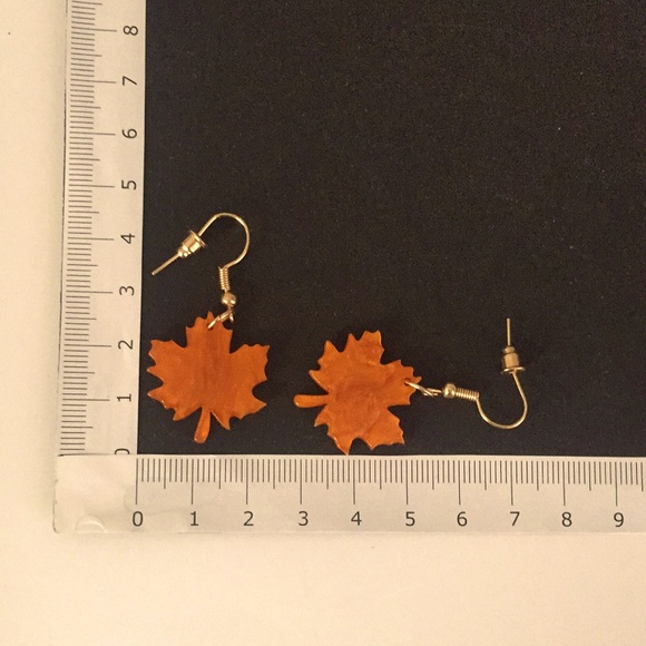 Free ADD-ON with any order - Maple Leaves Earrings - Picture 4 of 4